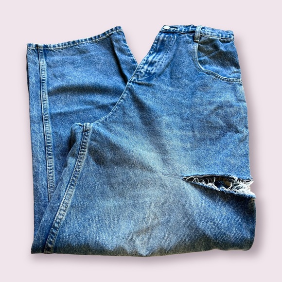 👖MM Inspired Cutout high-rise wide-leg jeans - Picture 2 of 16